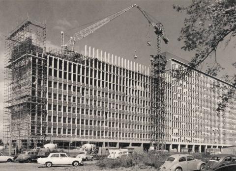 Construction of Humanities building (Robert Menzies Building), Clayton, 1964