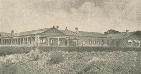 St Andrews known as 'The Golf House', Flinders, 1947-48