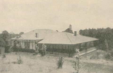 Glamis Guest House, Sassafras, 1947-48