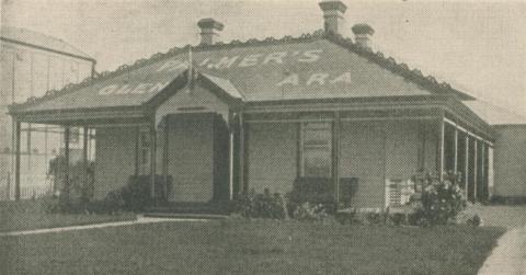 Palmers Glenara Guest House, Lakes Entrance, 1947-48