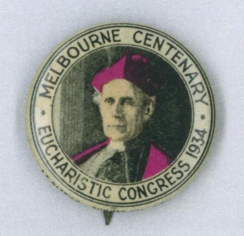 Melbourne Centenary Eucharistic Congress badge, 1934