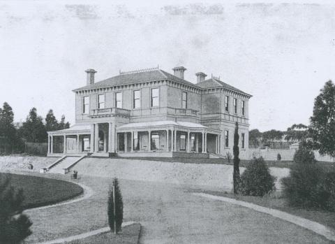 Mandeville Hall, Toorak