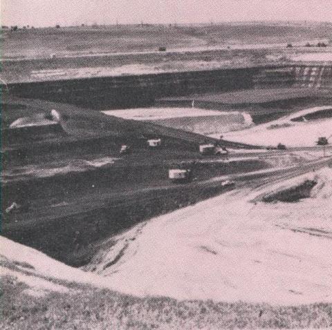 Maddingley Open Cut Coal Mine, 1968