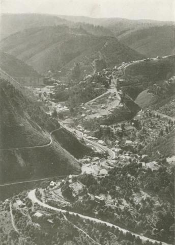 Walhalla, from Coach Road, c1910