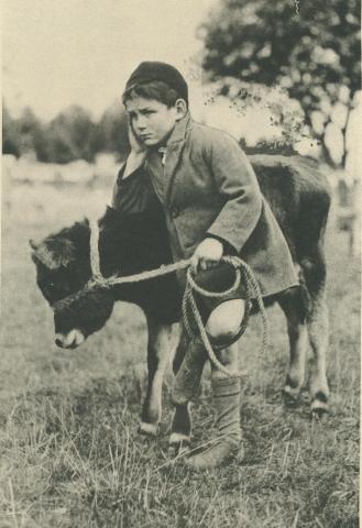 Young Farmers Club Meeting, Notting Hill, c1937