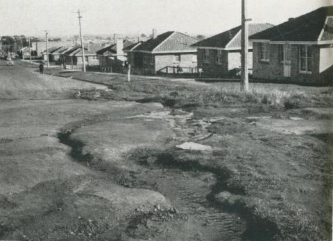 Household sullage water from properties in unsewered areas, Melbourne, 1957