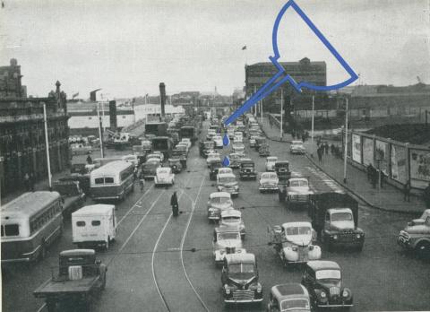 Traffic on Spencer Street Bridge, Melbourne, 1957