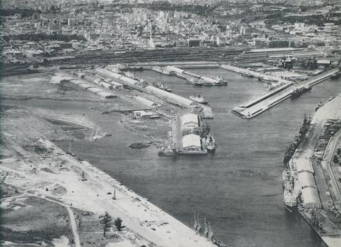 Victoria Dock, Port of Melbourne, 1958