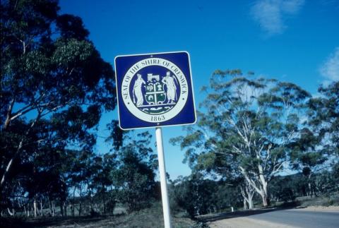 Shire of Crewick sign