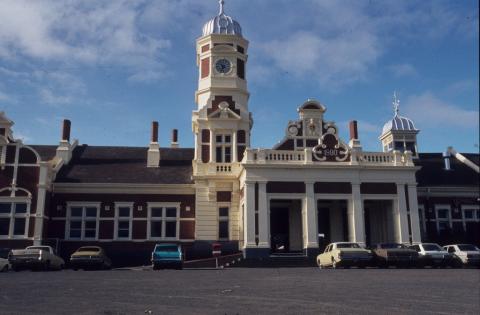 Maryborough Railway Station, 1985