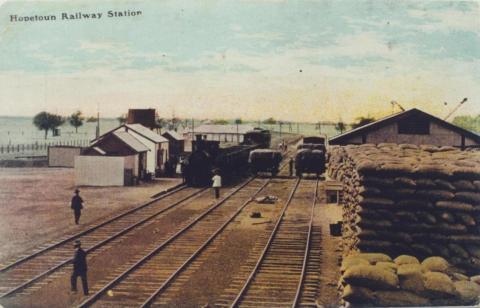 Hopetoun Railway Station, 1907
