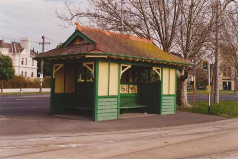 Tram passenger shelter, Dandenong and Hawthorn roads, Malvern, 2001
