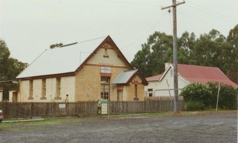 Lal Lal school, 2002