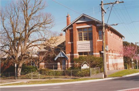 Lilydale primary school, Castella Street, 2002