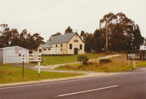 Won Wron hall and CFA, 2003