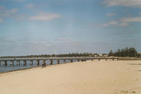 Altona pier, 2006