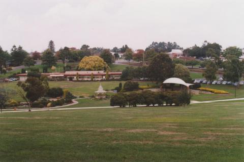 Drouin civic park, 2010