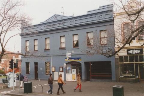 Naughtons Hotel, Royal Parade, Parkville, 2010