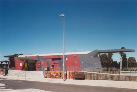 Railway Station, Wendouree, 2012