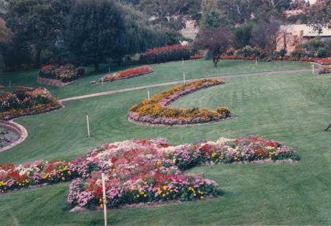 Kirks Reservoir, flower beds, Ballarat, 1980