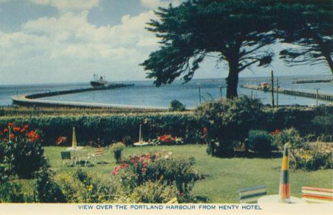 View over the Portland Harbour from Henty Hotel