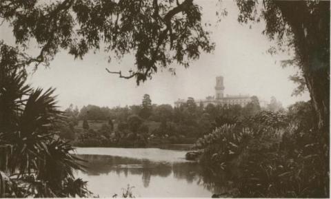 Botanical Gardens and Government House, Melbourne, 1911