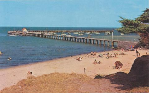 Beach and Pier, St Leonards