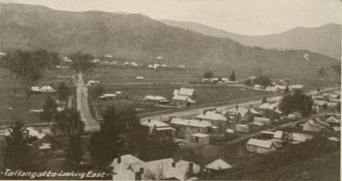 Tallangatta looking East