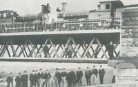 Testing the Moorabool viaduct in 1894