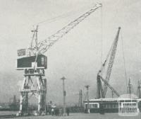 Electric crane, Port of Melbourne, 1947