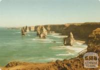 The Great Ocean Road,the stately 12 Apostles east of Port Campbell