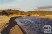 Thurra River, 2000