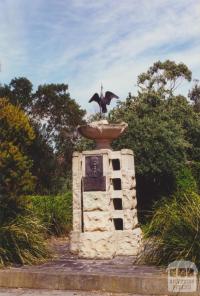 Donald MacDonald Memorial, Haydens Road, Beaumaris, 2000