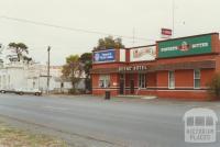Beeac Hotel, 2001