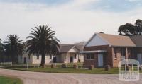 Yannathan public hall and Union Church, 2002