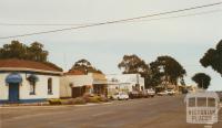 Dunkeld main street, 2002