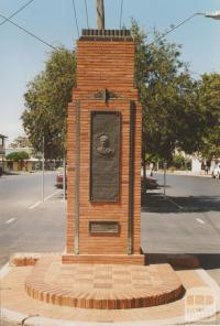 Percy Stewart memorial, Red Cliffs, 2007