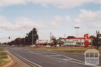 Shopping Centre, Wallan, 2011