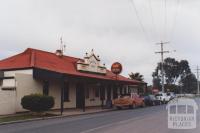 Junction Hotel, Toolamba, 2011