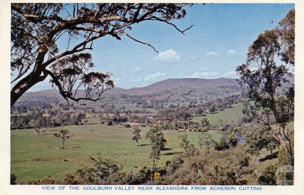 View of the Goulburn Valley near Alexandra from Acheron Cutting