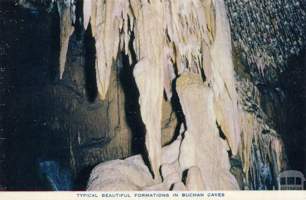 Typical beautiful formations in Buchan Caves