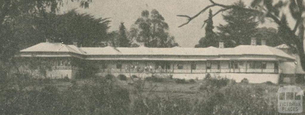 Salisbury Guest House, Upper Beaconsfield, 1947-48