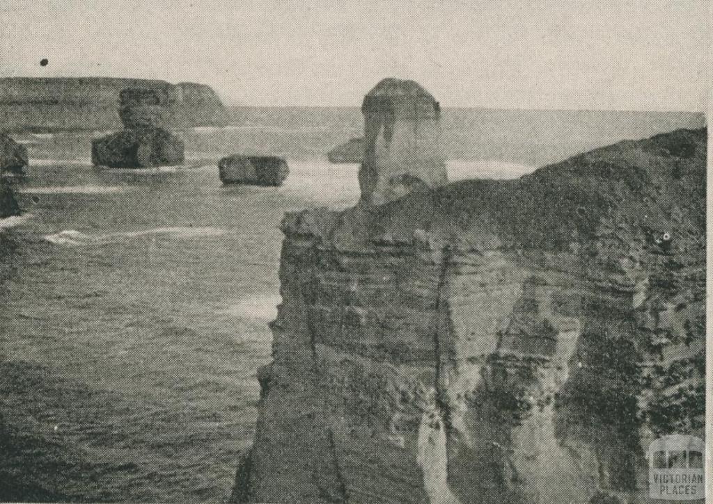 Bay of Islands, Port Campbell, 1910