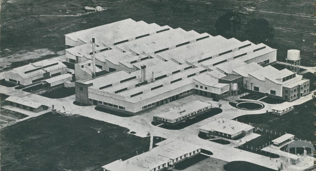 Bruck's rayon mills, Wangaratta, c1952
