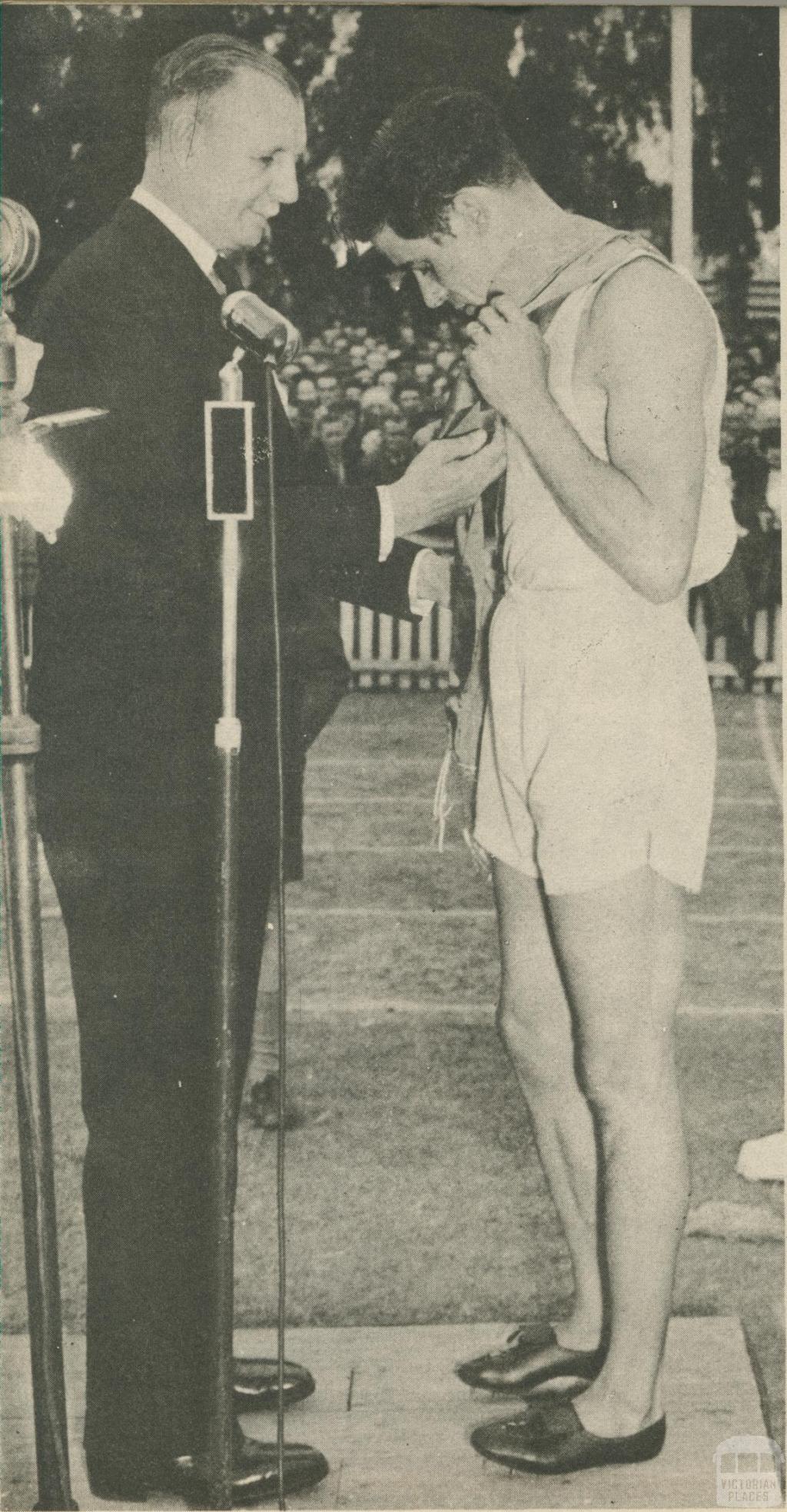 Stawell Gift - the professional sprinter's classic, 1950