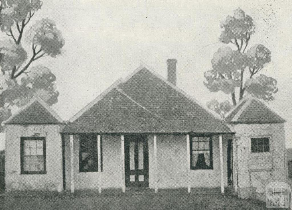 Sale's first house, 1938