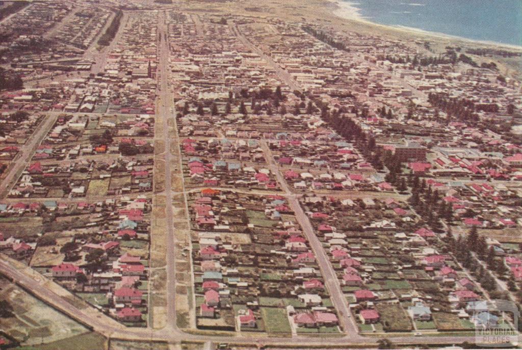 Warrnambool, c1960