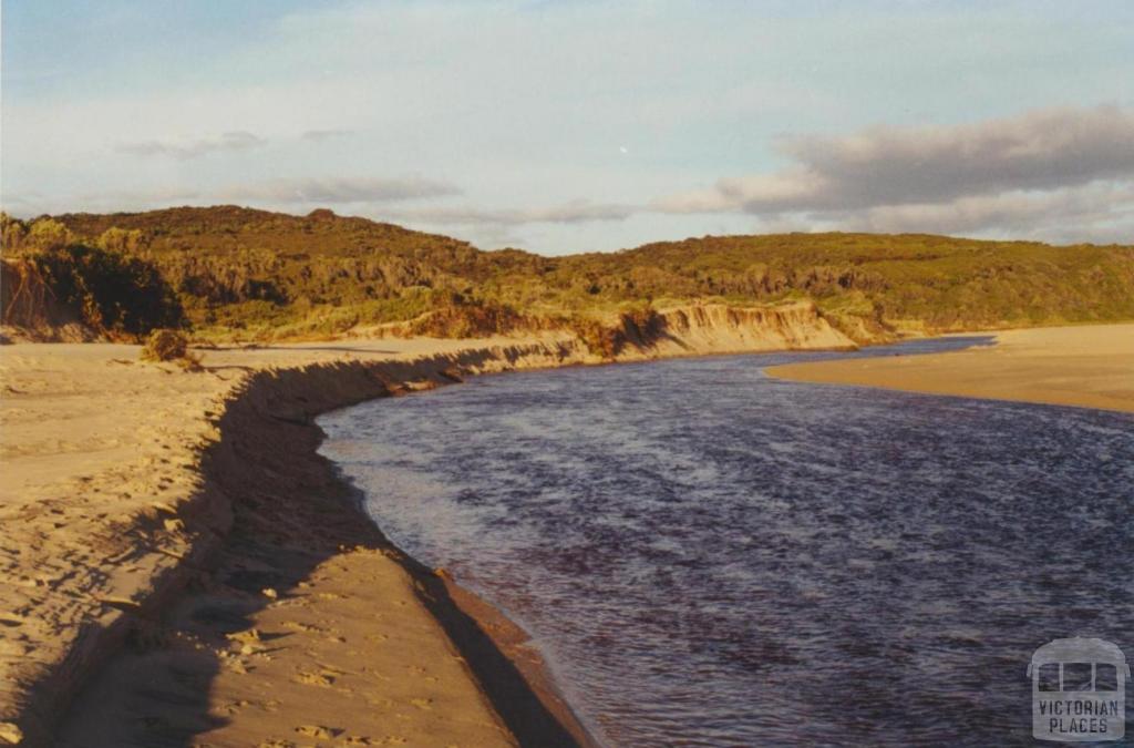 Thurra River, 2000