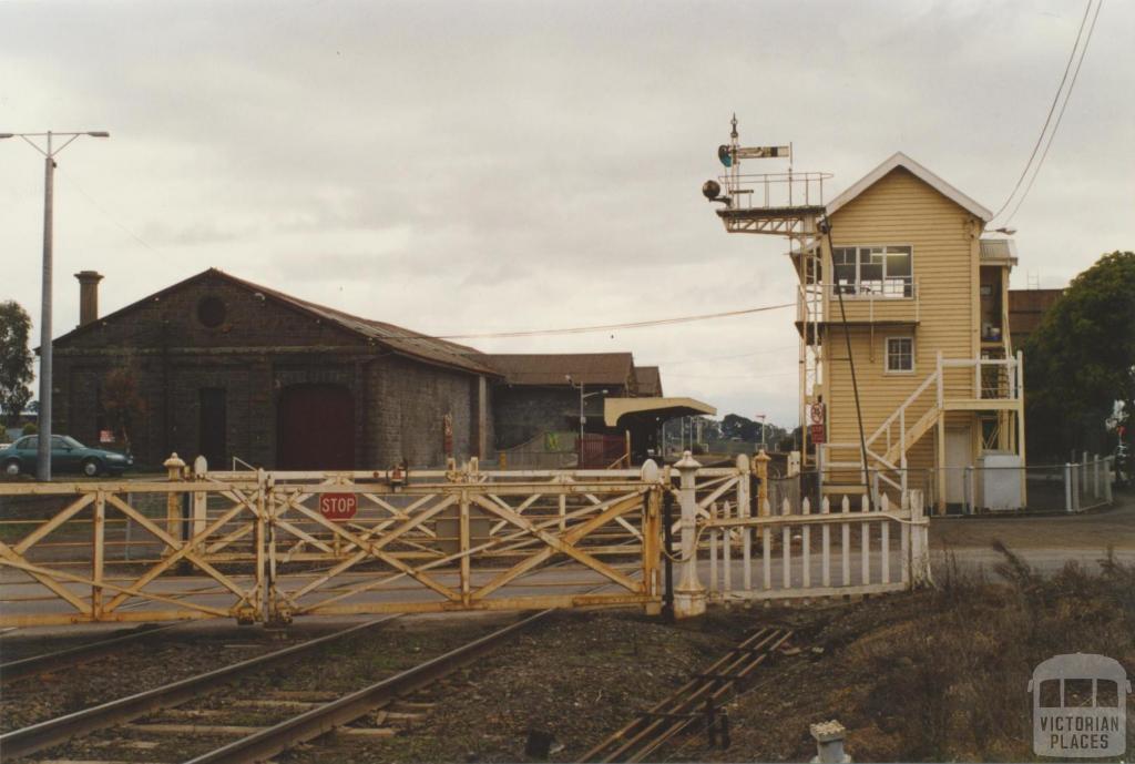 Kyneton Railway Station, 2000