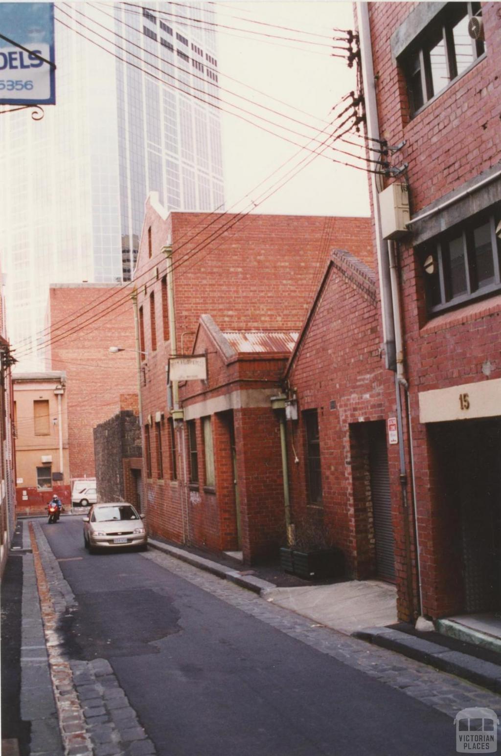 Guildford Lane, Melbourne, 2001